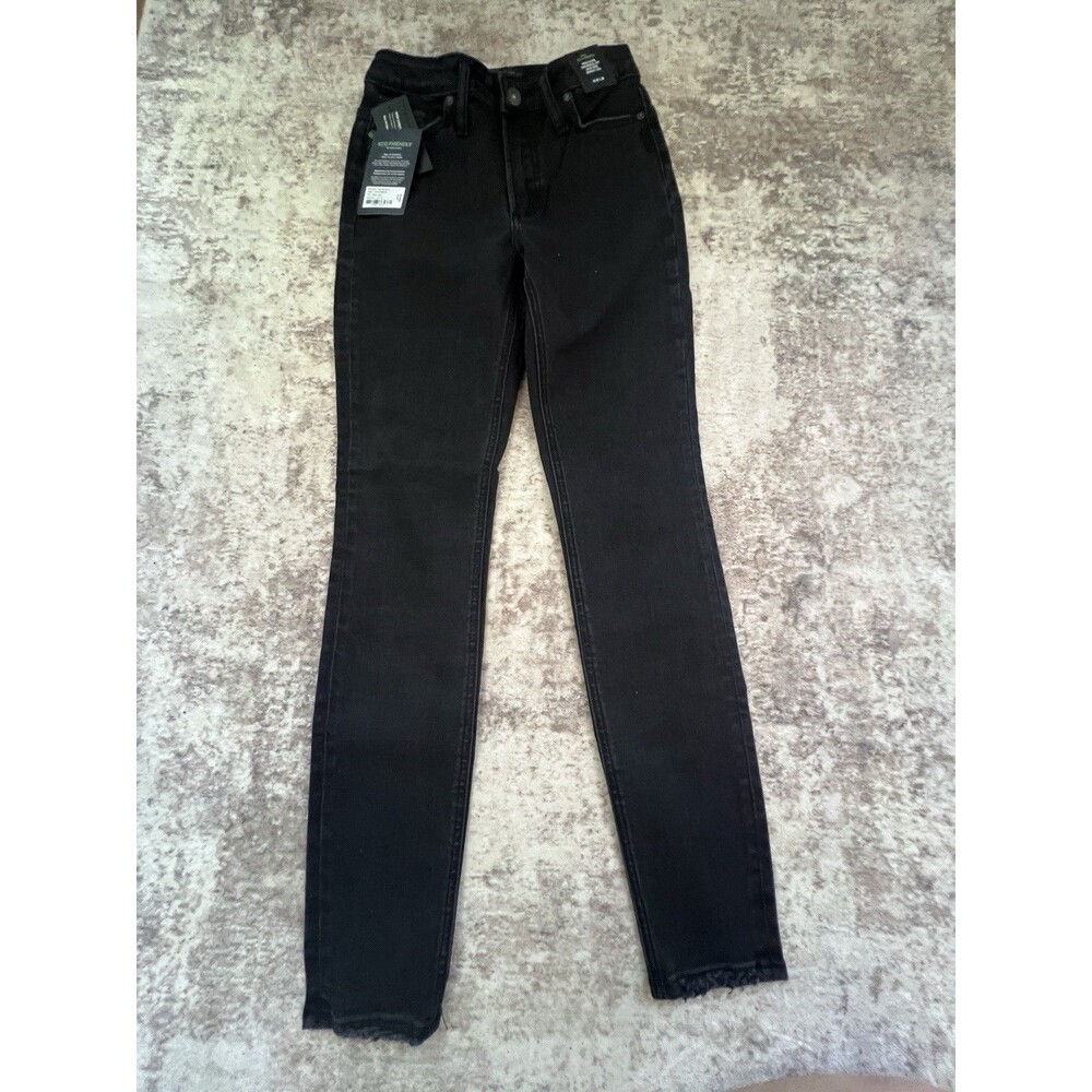 Silver Jeans Co Jeans Highly Desirable High Rise Slim Leg Black  W25 L29 NWT